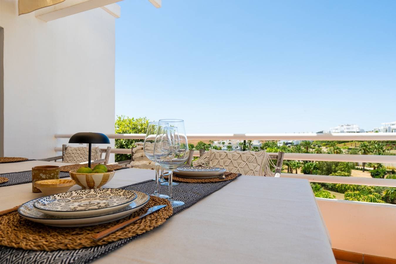 Foto 10 von 26: Alcazaba Lagoon Estepona - Luxury Boho Apartment
