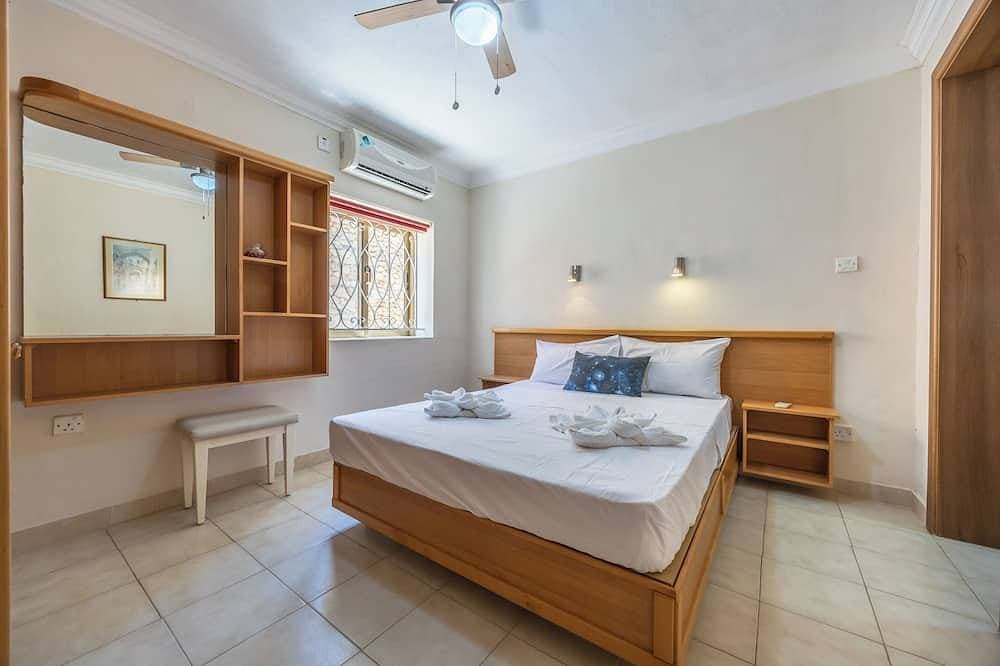 Foto 3 von 30: Santa Maria Villa Wohnung (C) Shared Pool, 1 Schlafzimmer, 3 bietet Platz für bis zu, WLAN