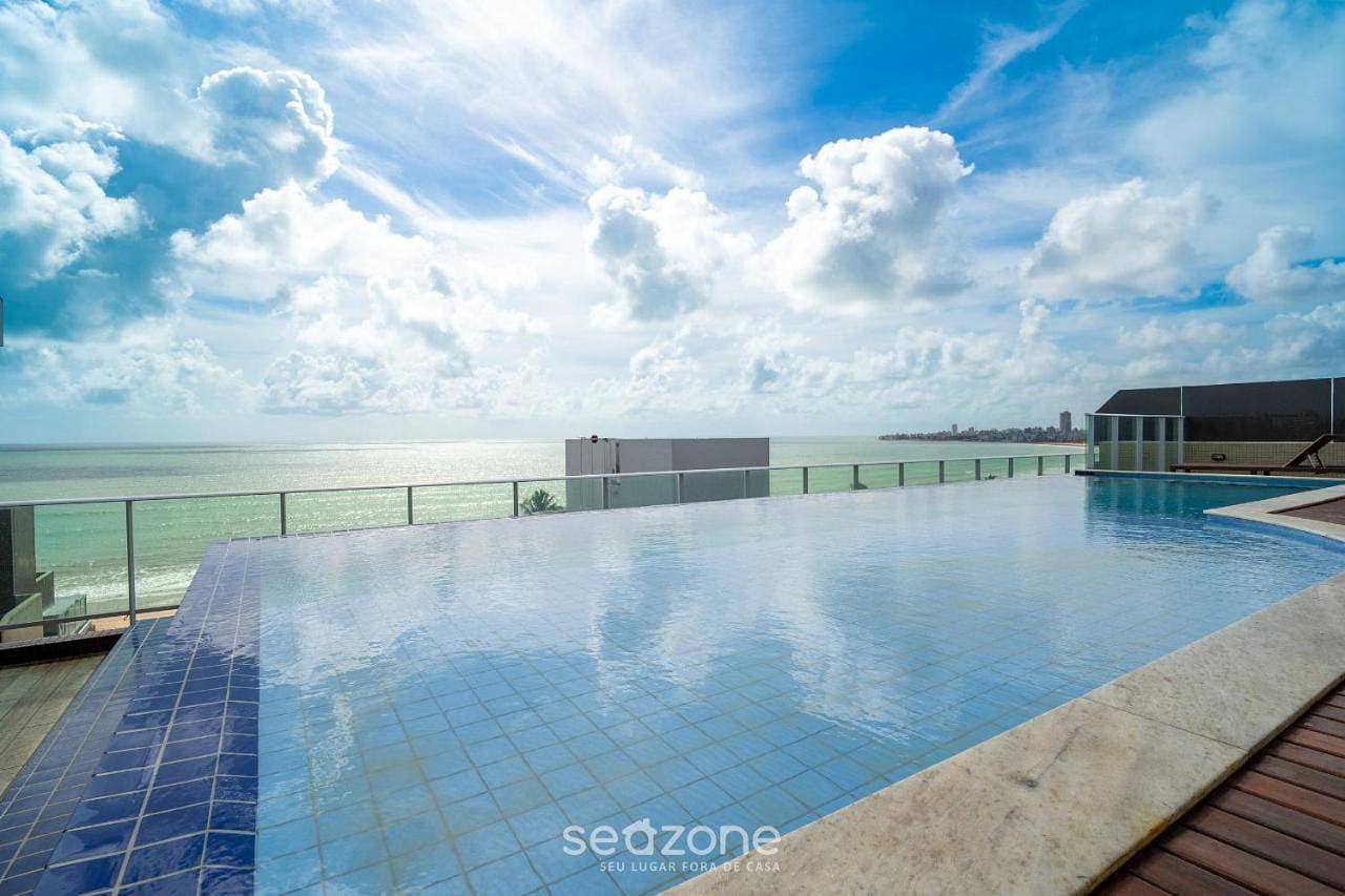 Sua estadia completa com piscina na cobertura, a 40m da praia em Cabedelo – CMZs 1