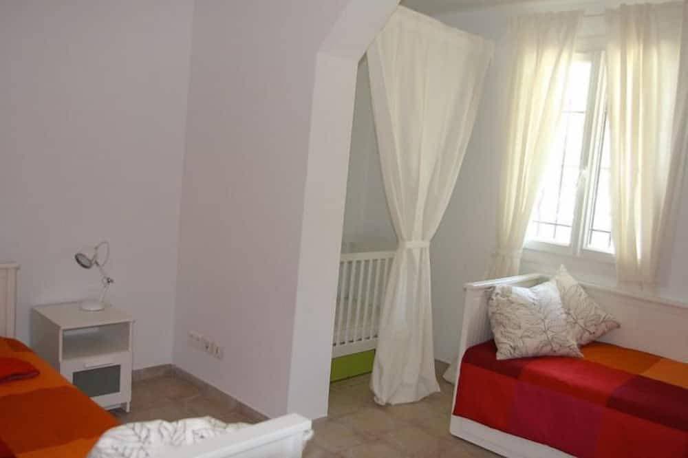 Foto 3 von 20: Villa le printemps - Saint-Laurent-Du-Var