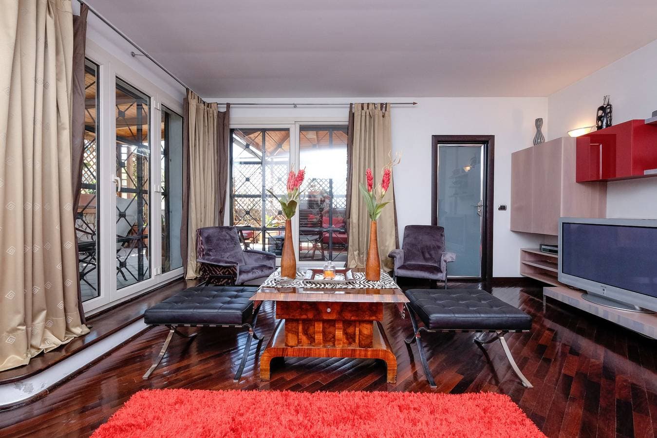 Foto 10 von 44: Amazing Penthouse with Terrace by Caracalla