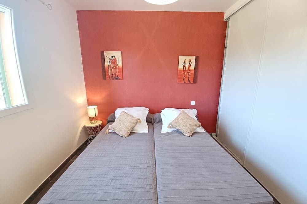 Foto 7 von 30: Apt heated pool, wifi, 2 bedrooms, air conditioning, 7 min beach 1 min river