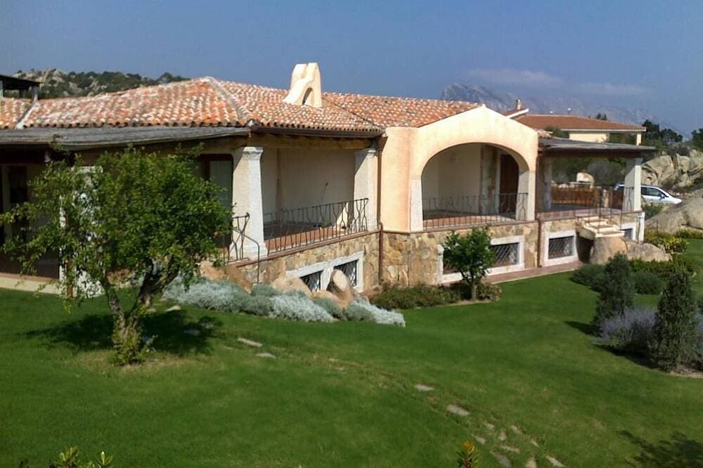 Foto 6 von 30: Schöne Meerblickvilla mit großem und gepflegtem Garten