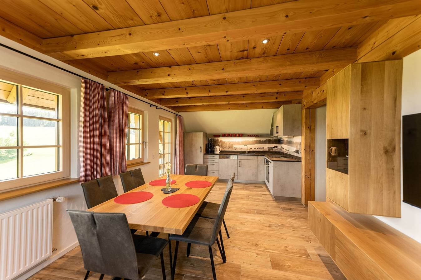 Foto 7 von 23: Ferienwohnung 'Tannenstube' mit Bergblick, Balkon und Wi-Fi