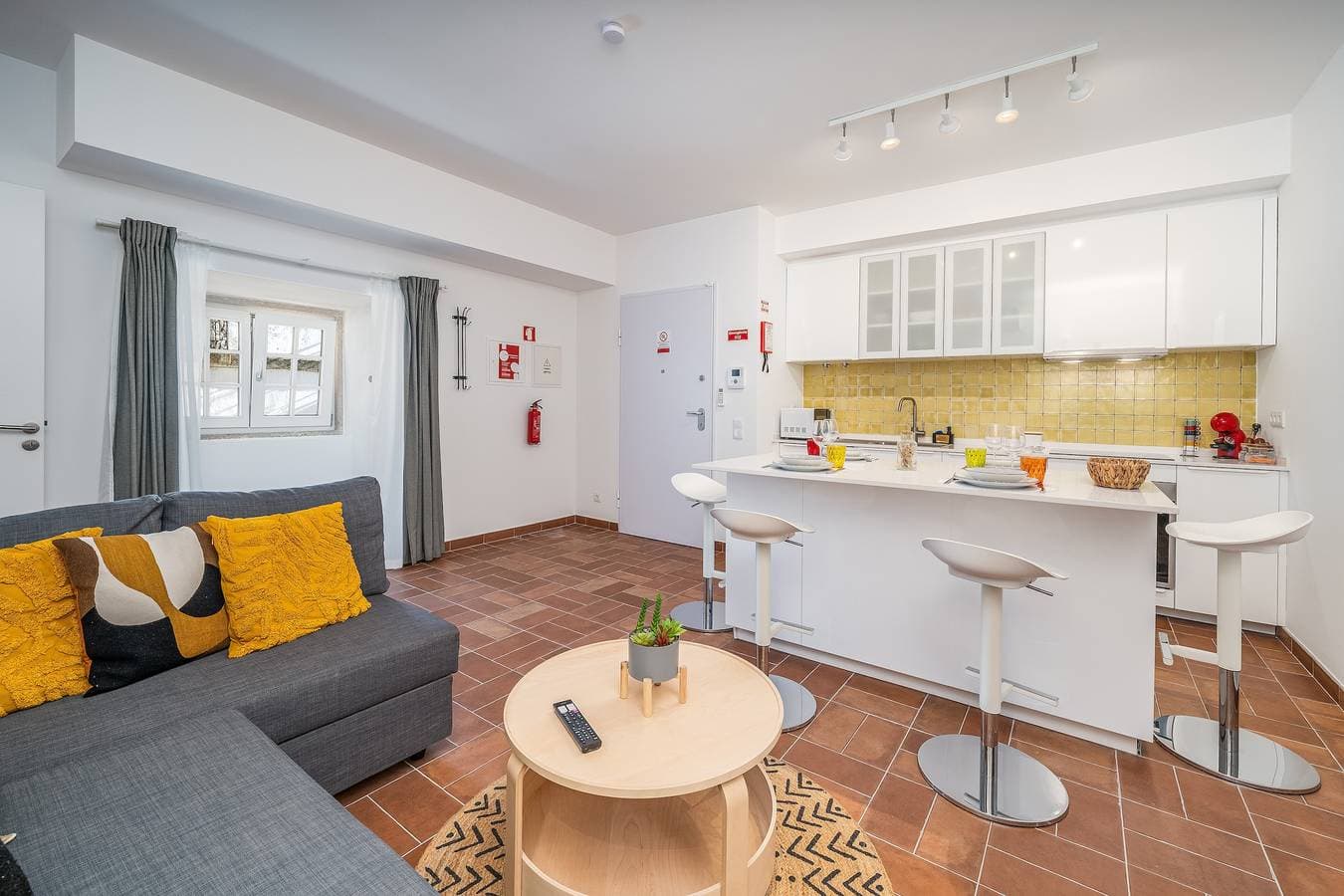 Foto 13 von 27: Apartment 'Karolvaz V' mit Seeblick, WLAN und Klimaanlage