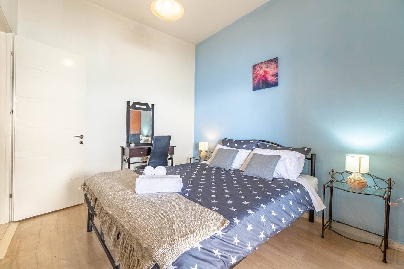 Foto 12 von 27: Ferienwohnung 'Nikos Seaside' mit Meerblick, WLAN und Klimaanlage