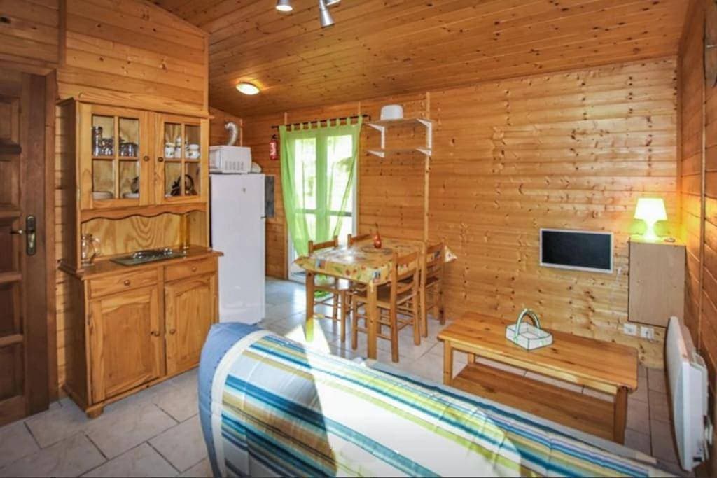Foto 2 von 5: Two-Bedroom Chalet