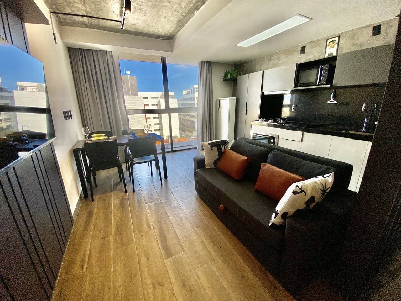 Foto 12 von 21: Ferienwohnung für 4 Personen mit Pool