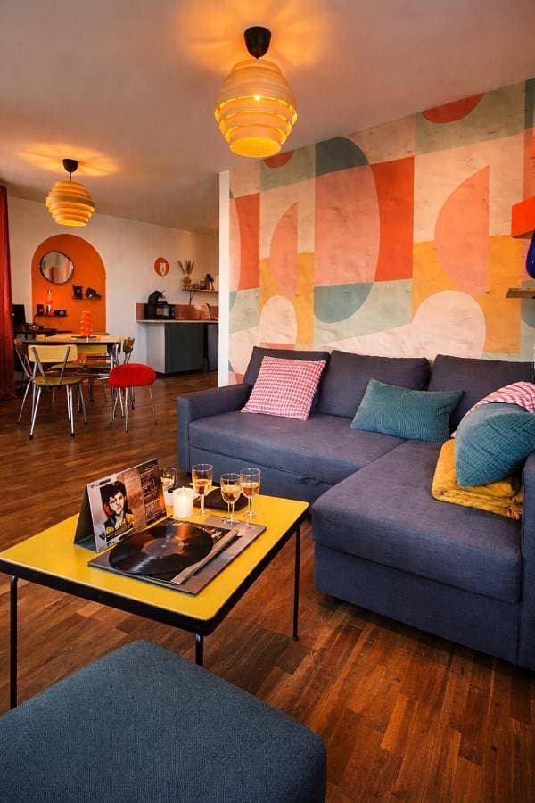 Vinyle club-rétro 70's-6 pers-Terrasse-Wifi-Parking 1