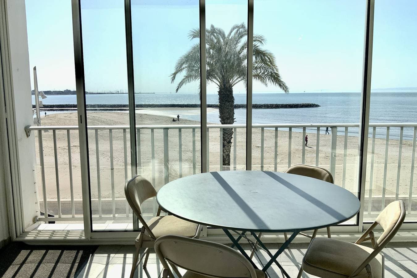 Foto 6 von 18: Appartement Mar e Souleu avec Terrasse et Vue Mer au Grau du Roi
