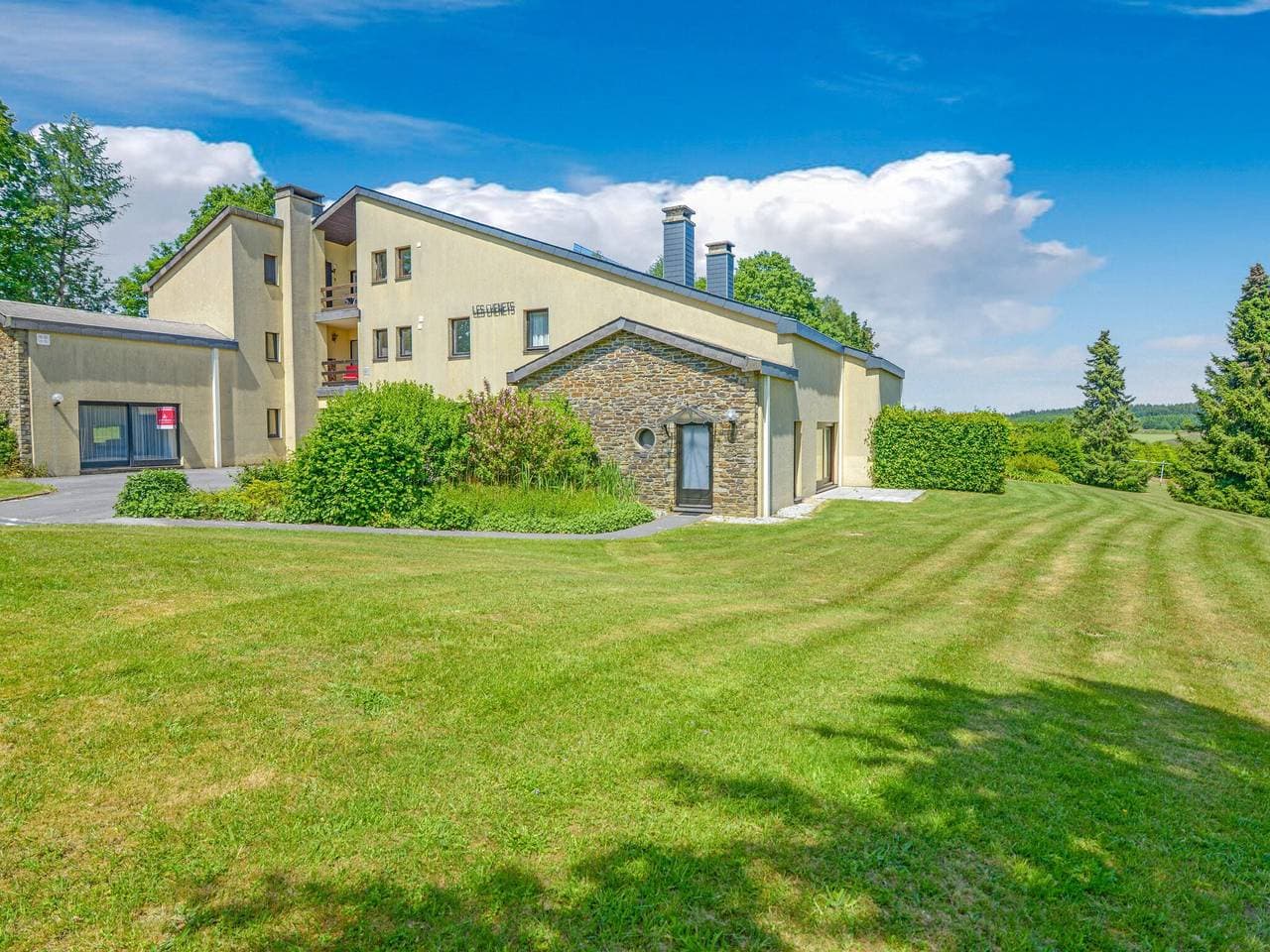 Foto 8 von 40: Ferienhaus in Gros Fays mit Garten