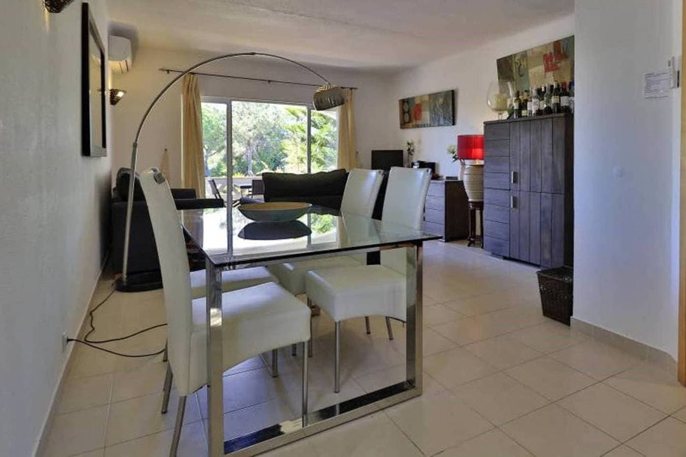 Foto 9 von 24: Charming Vale Do Lobo Villa | Casa Vale Do Lobo 832A | 3 Bedrooms  | Short Walk To Praca