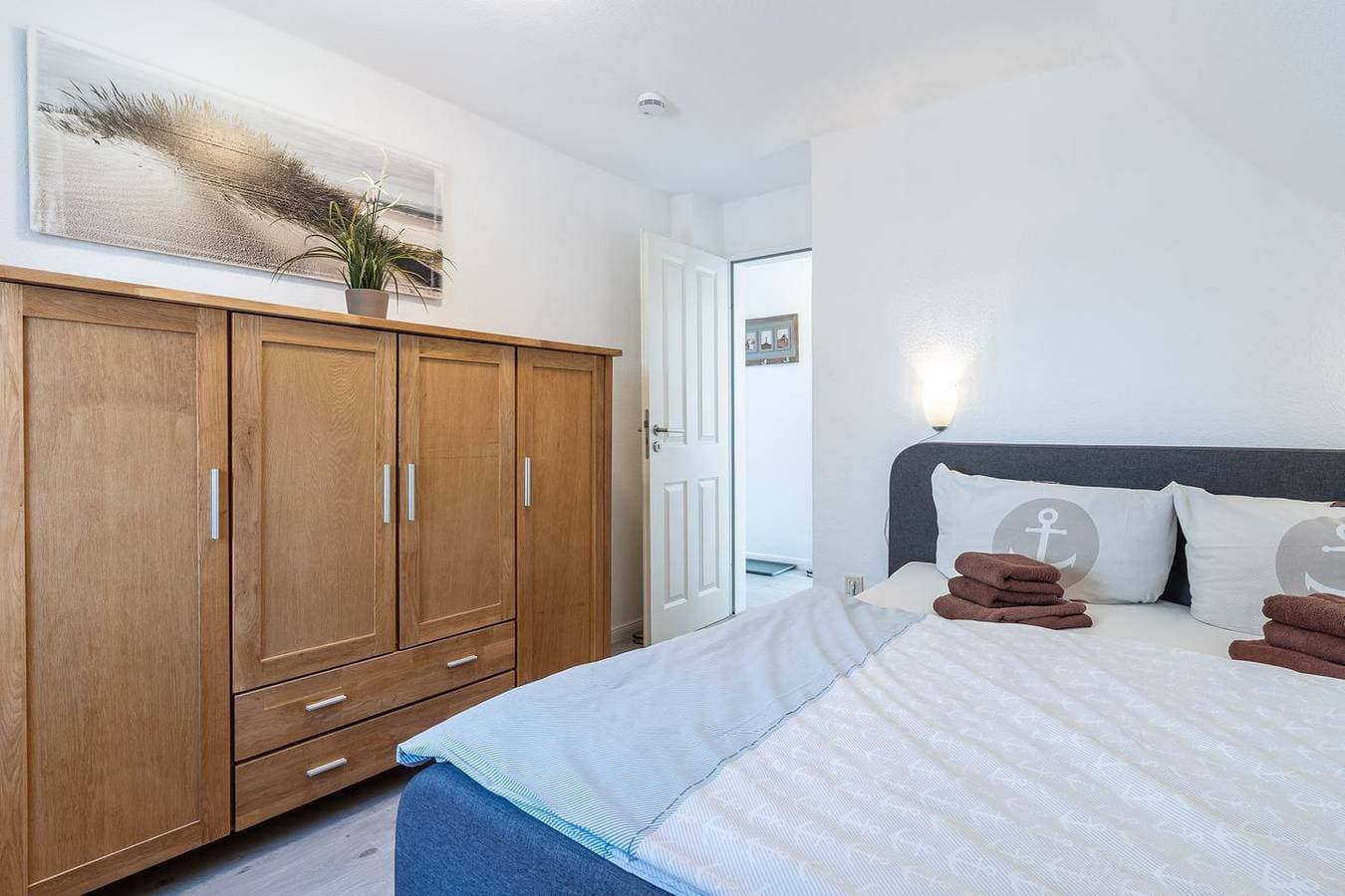 Foto 11 von 29: Schöne 2-Zimmerwohnung im 1. Obergeschoss mit Balkon im Ortsteil Dorf