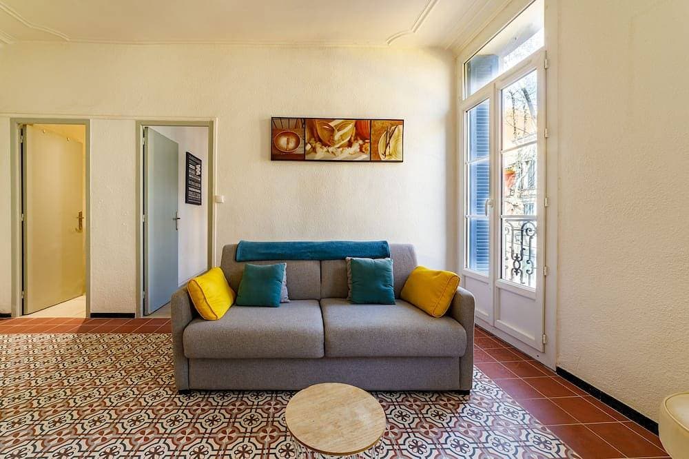 Foto 9 von 22: 42 m² große Wohnung, 1 Schlafzimmer, viel Charakter, in der Nähe des Hafens