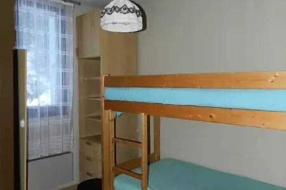 Foto 2 von 9: Residence Neves 2 - Studio for 4 People