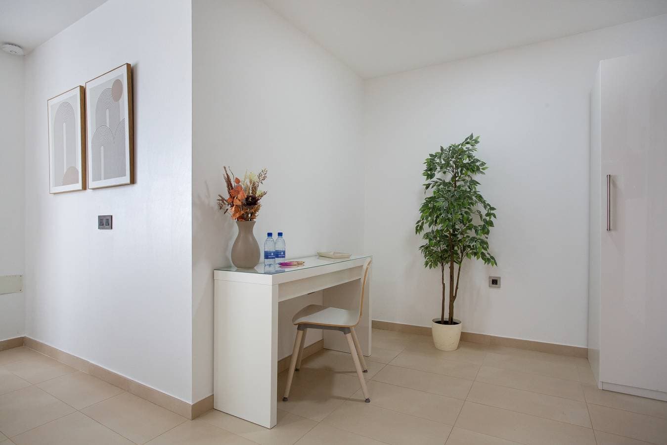 Foto 5 von 27: Ferienwohnung "Eclipse" mit Bergblick, Whirlpool, WLAN, Klimaanlage und Terrasse