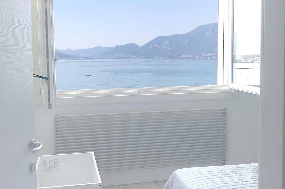 Iseo Vista Lago - das Fenster zum Hafen 1