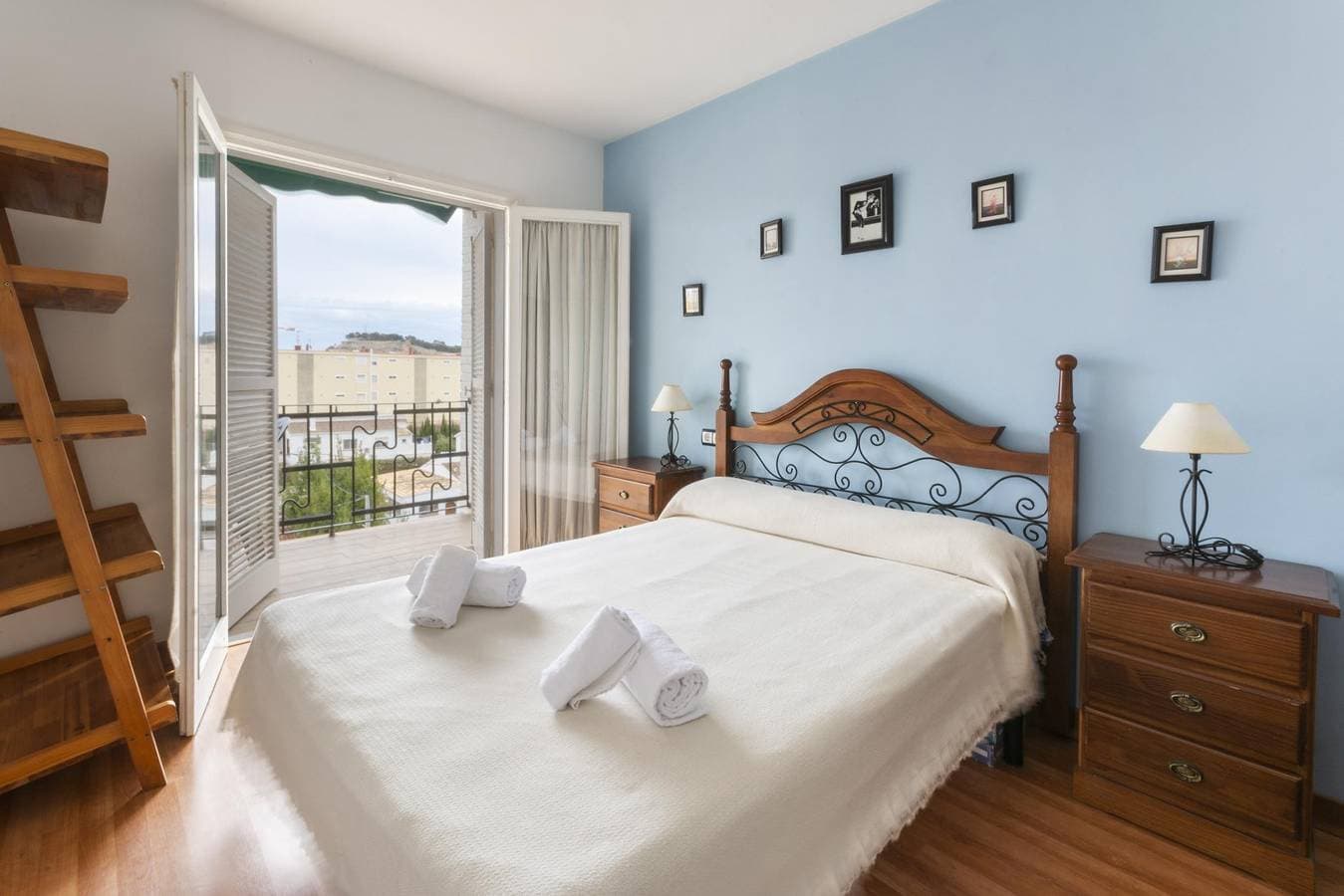 Foto 7 von 21: Les Gavines -  Charmante Wohnung mit Meerblick - Kostenloses W-Lan