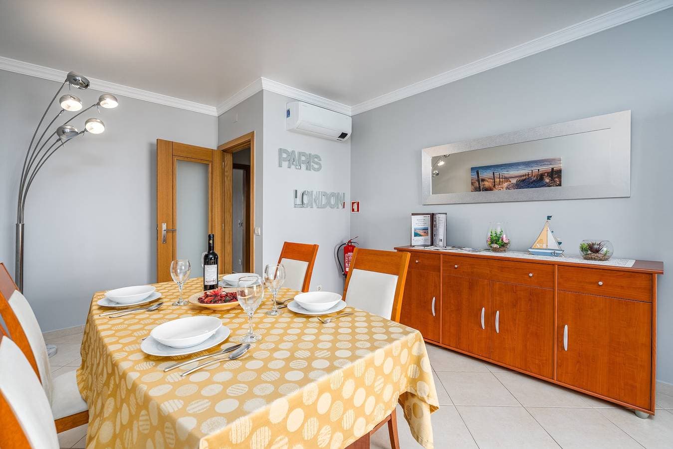Foto 7 von 25: Ferienwohnung 'My Dream' mit Balkon, Wi-Fi und Klimaanlage