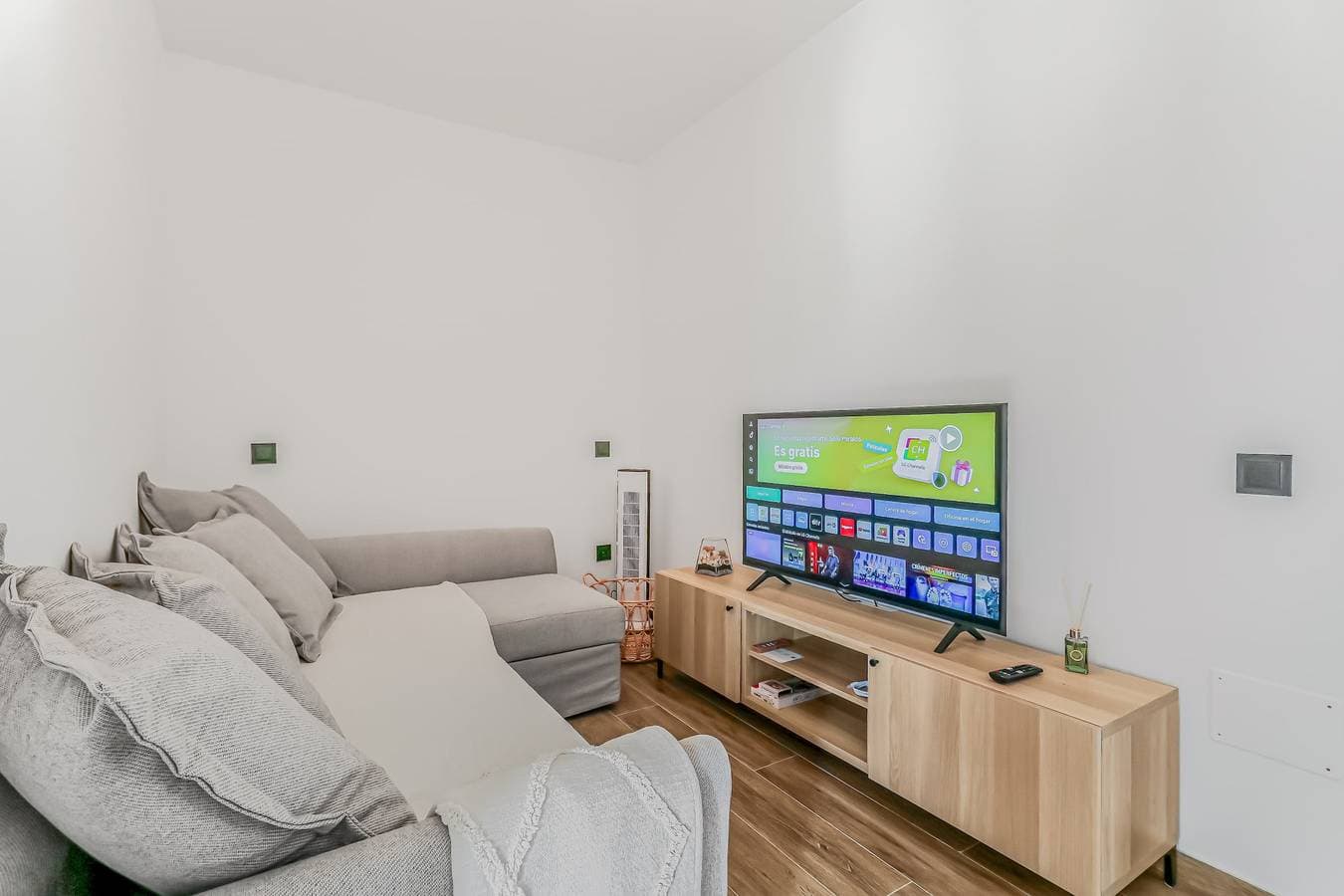 Foto 3 von 16: Ferienhaus für 4 Personen mit Terrasse