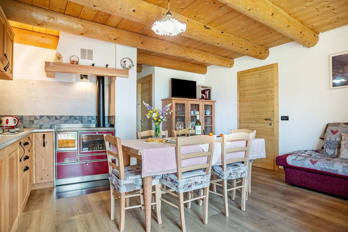 Foto 6 von 40: Chalet „Baita Naibiz“ mit Bergblick, privater Terrasse und WLAN