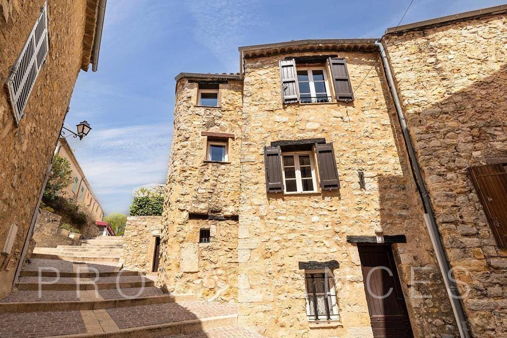 Foto 3 von 73: Charmantes Stadthaus mitten in Fayence