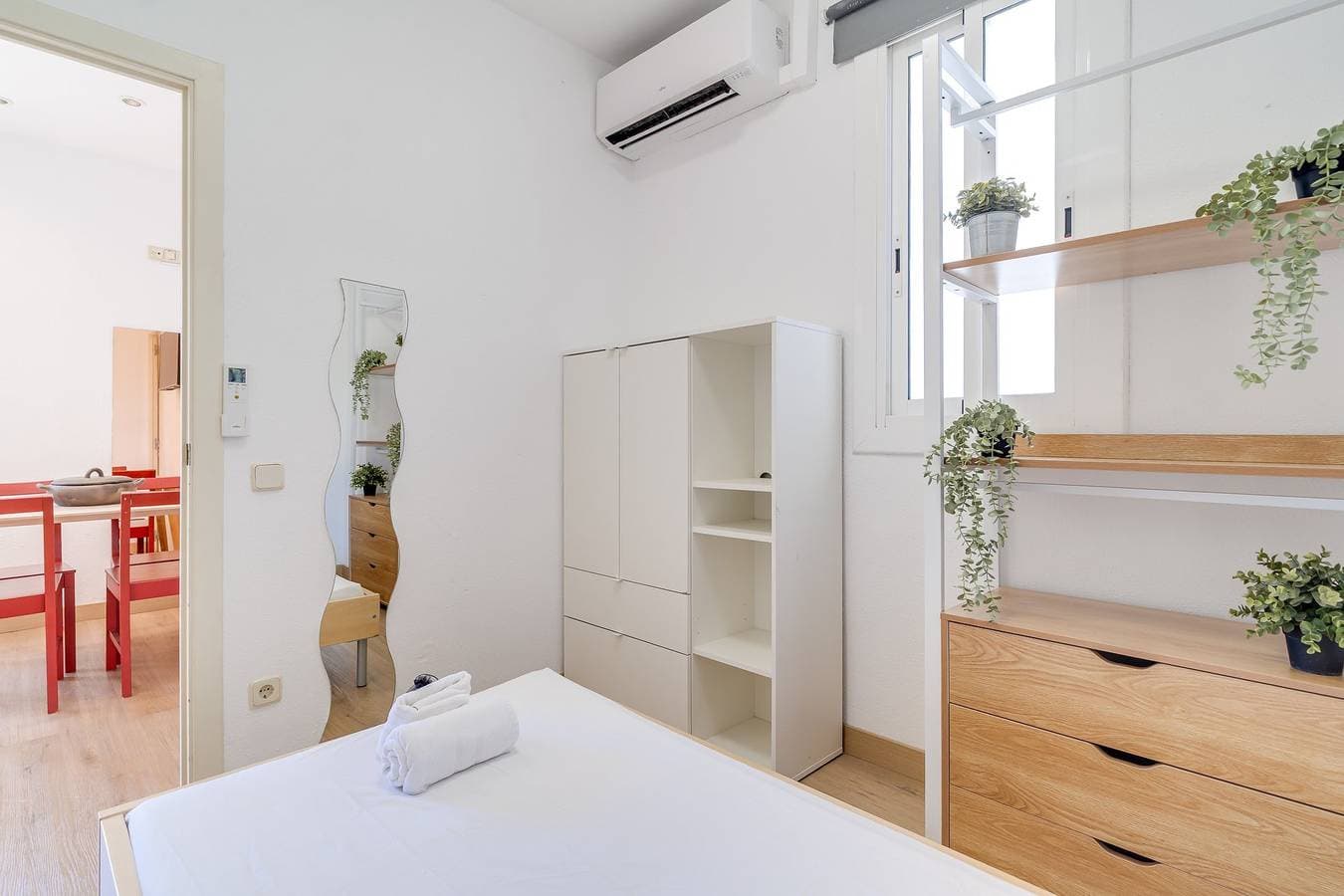 Foto 10 von 37: Ferienwohnung für 4 Personen mit Balkon