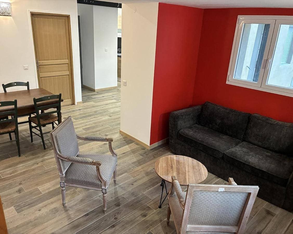 Appartement en rez-de-chaussée en plein cœur de village 1