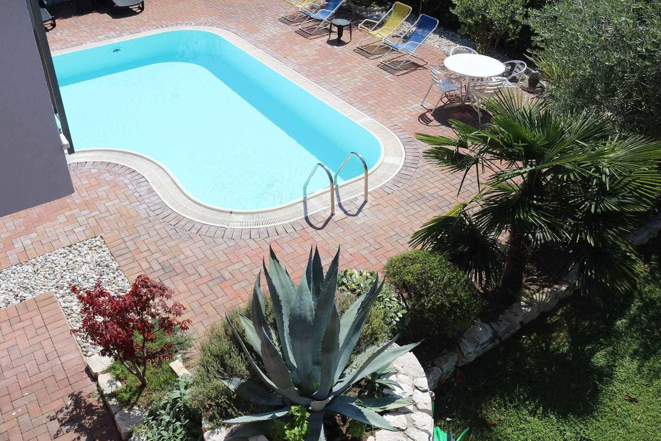Foto 9 von 31: Ferienwohnung mit Pool und Klimaanlage