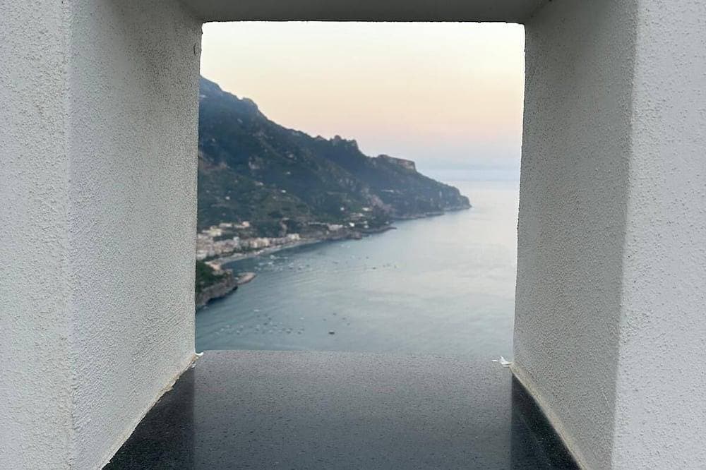 Foto 13 von 17: Chez Elena with shared terrace overlooking the sea Ravello