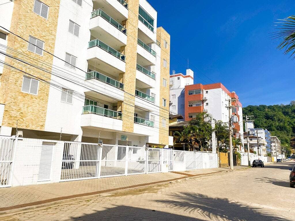 Foto 7 von 30: Apartment mit Panoramablick, Pool und zwei Parkplätze, neu