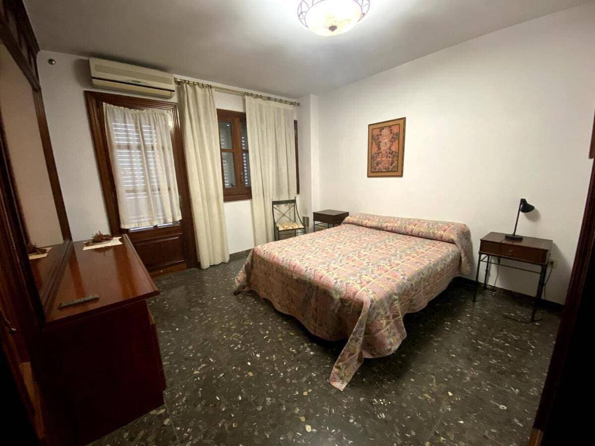 Foto 2 von 17: Villa