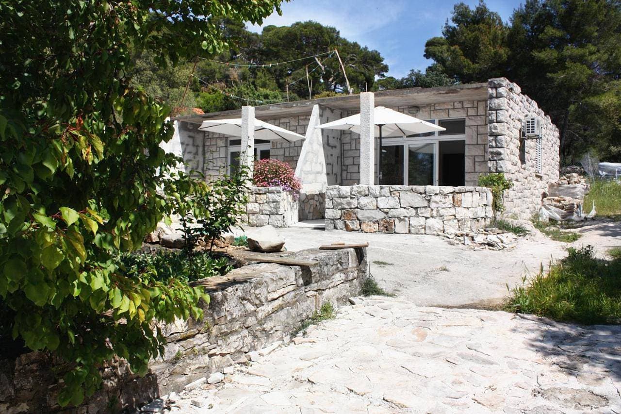 Apartments by the sea Pomena - Mljet - 10426 1