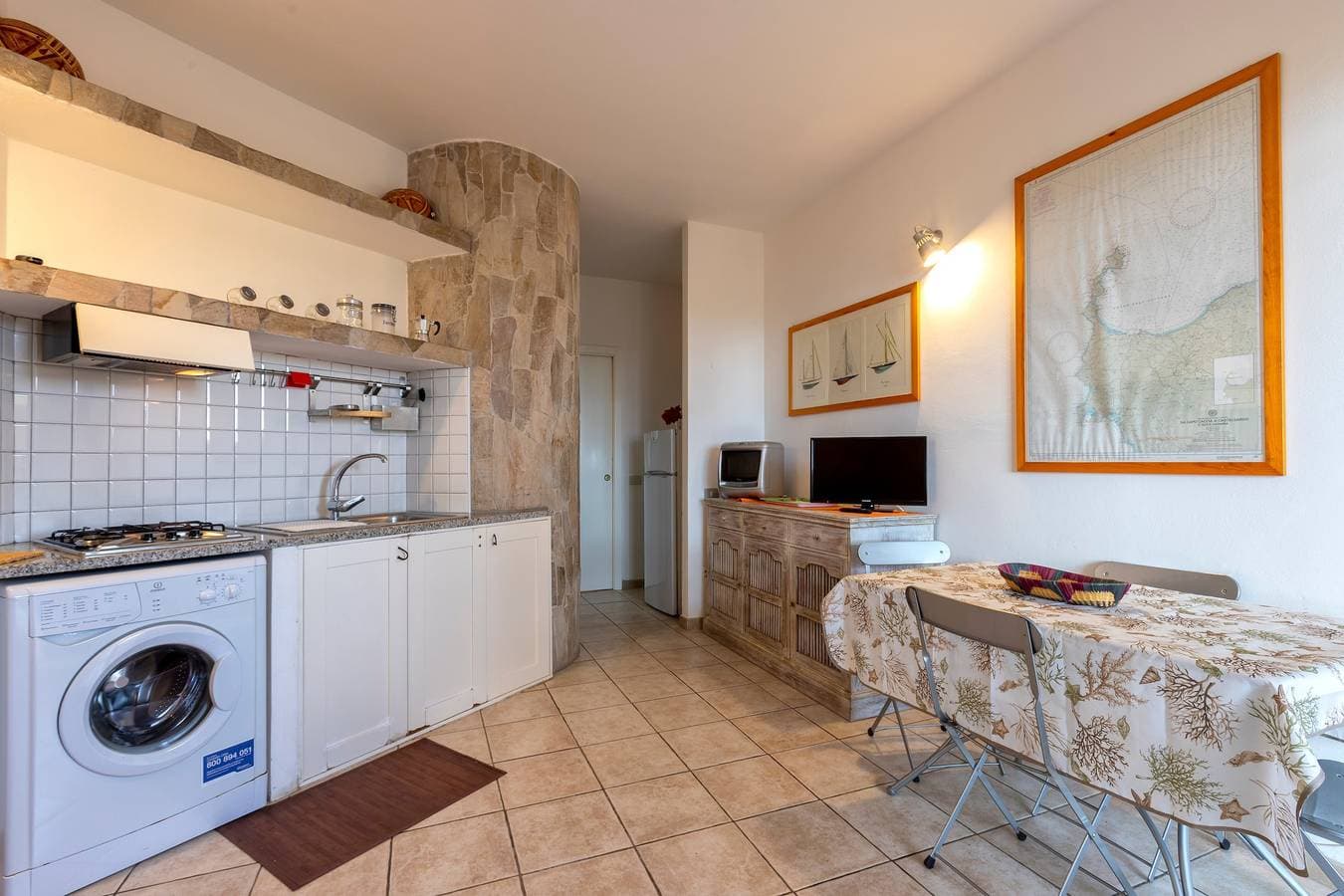 Foto 7 von 19: Ferienhaus "Pergola 708" wenige Meter vom Strand entfernt mit Klimaanlage und privater Terrasse