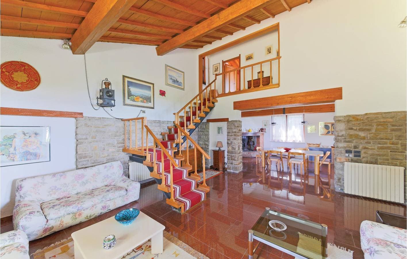 Foto 4 von 27: Magione Oase: 160qm Wohnung mit Pool & Parkplatz