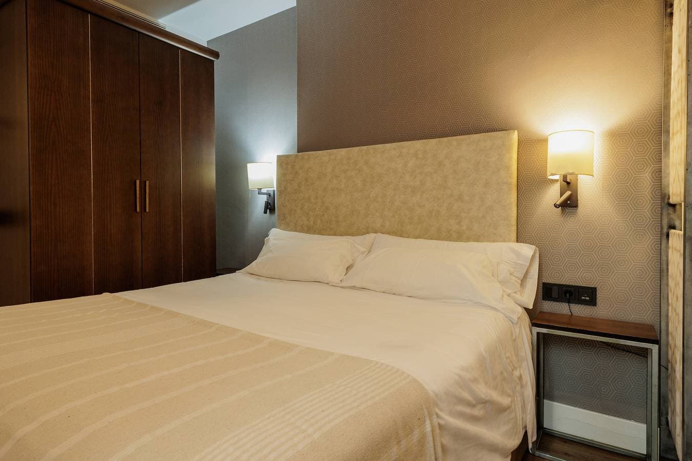 Foto 10 von 32: Apartamento Catedral: Im Zentrum von Sevilla mit Pool, Giralda und Kathedrale