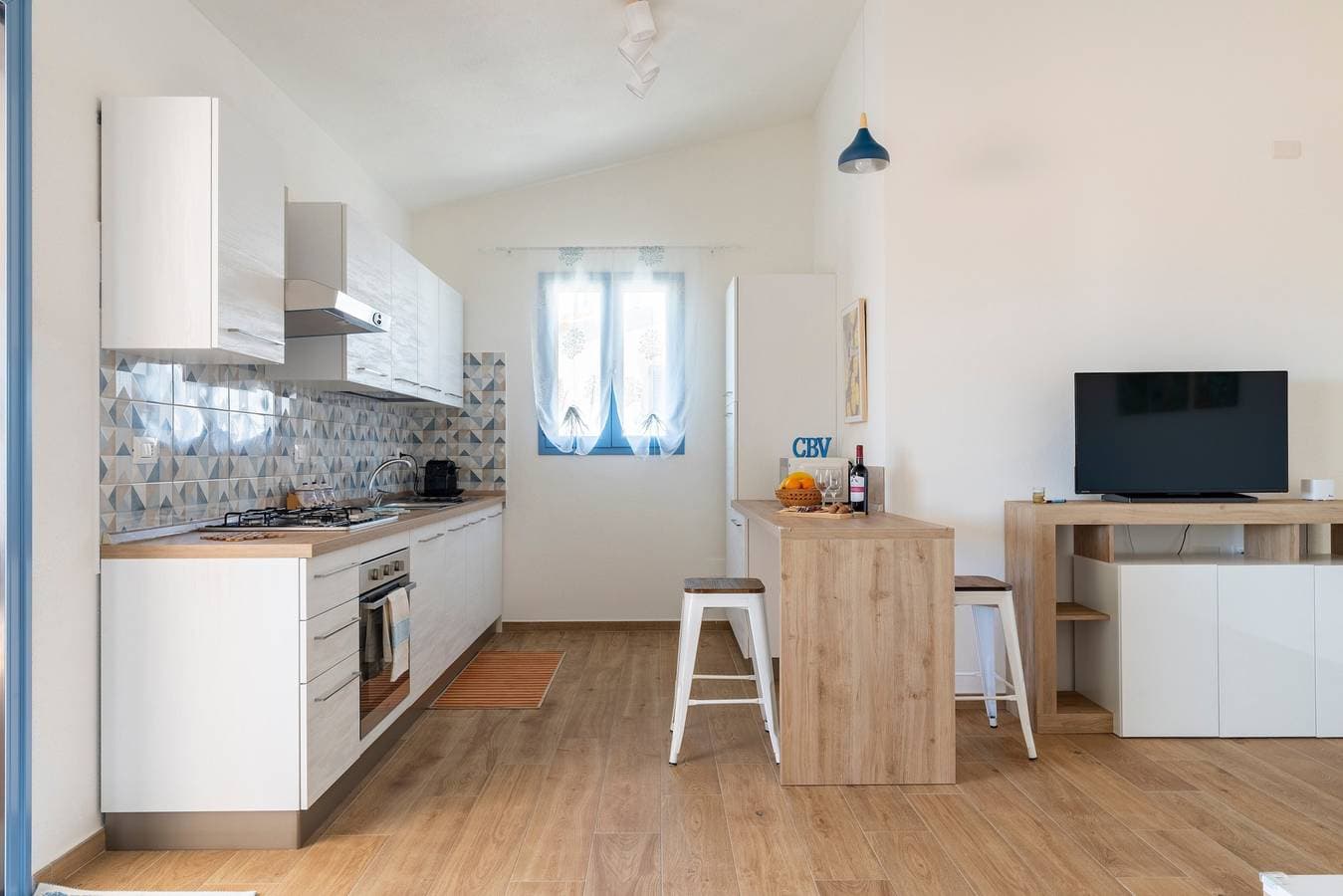 Foto 7 von 29: Privates Apartment mit spektakulärem Meerblick in La Caletta, Sardinien – 2 Schlafzimmer, 3 Betten