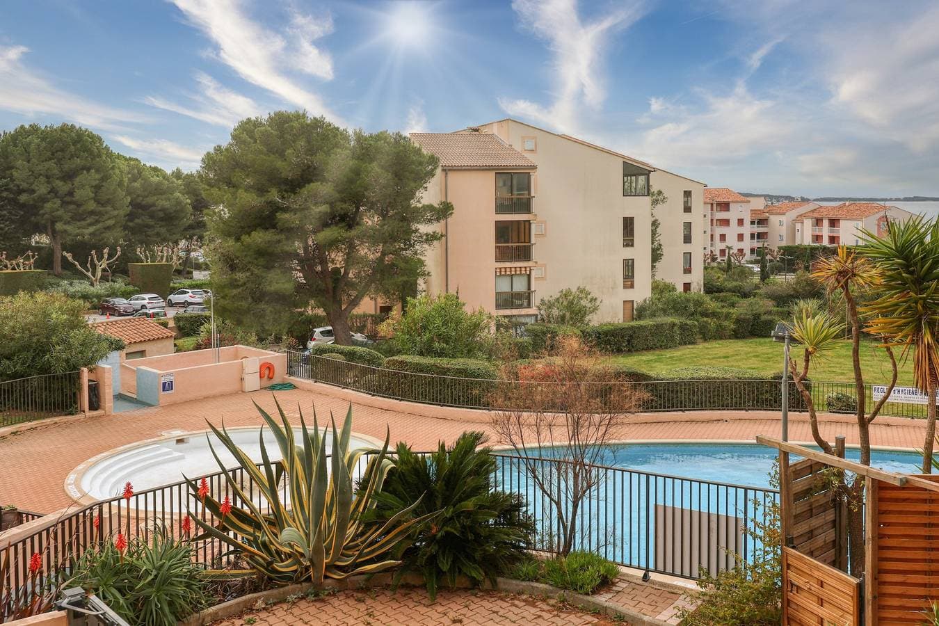 Foto 12 von 22: Ferienwohnung für 4 Personen mit Pool