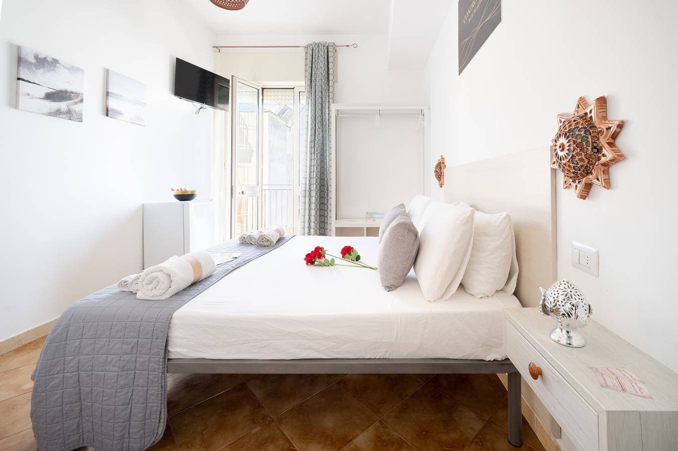 Foto 11 von 43: Doppelzimmer mit privatem Balkon und Meerblick