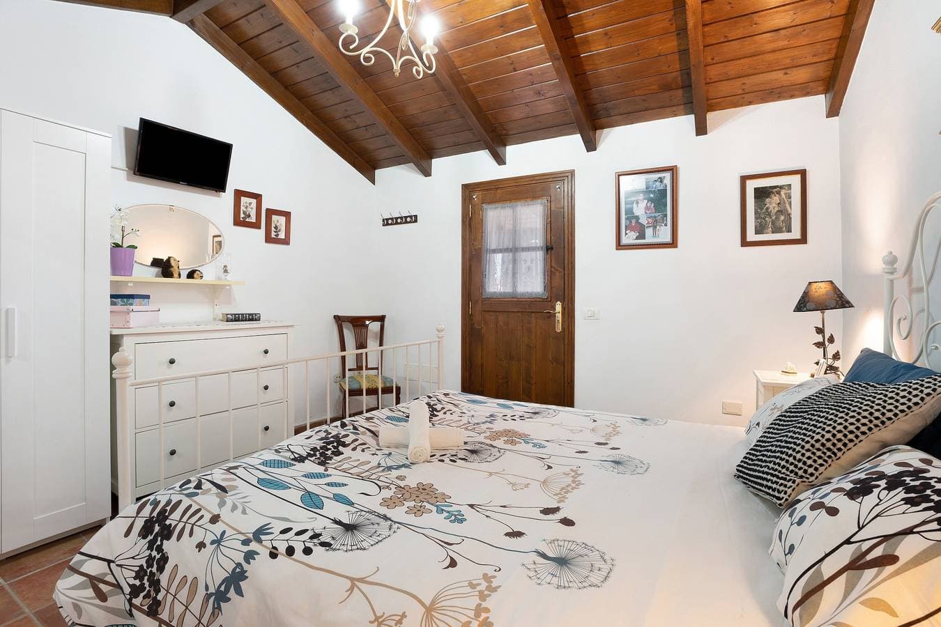 Foto 12 von 32: Ferienhaus "Finca Los Angeles" mit Meerblick, Privaten Terrassen und WLAN