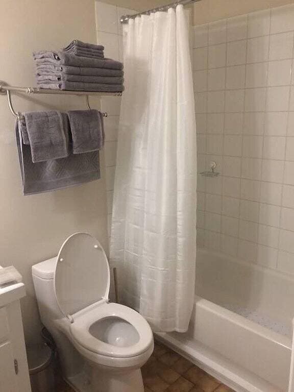 Foto 11 von 16: 1 Bedroom in Bauer Terrace - Downtown Halifax