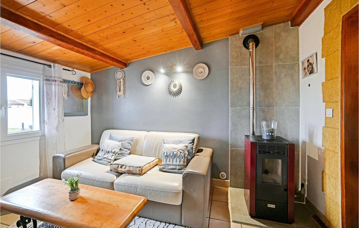 Foto 5 von 26: Modernes Apartment mit Pool und Parkplatz