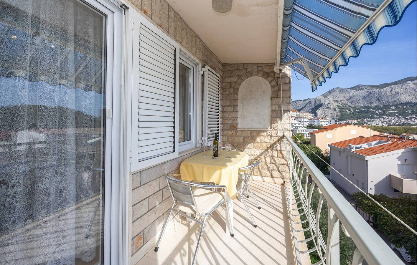 Foto 10 von 25: Apartment mit Meerblick, Wifi, AC, Pool und Terrasse