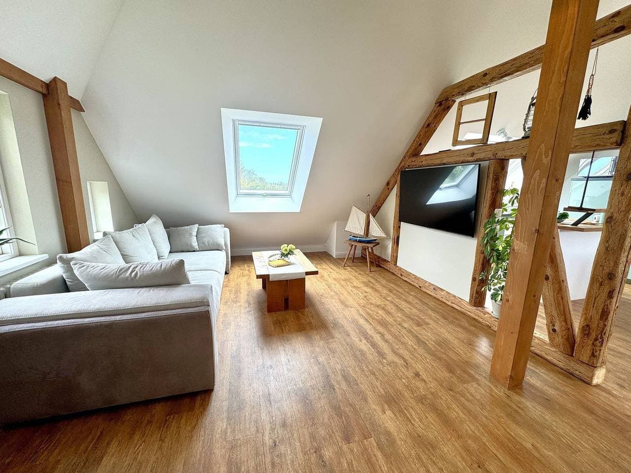Foto 3 von 47: "Käpitänshaus zum Plümper" 75 m² große Ferienwohnung für Liebhaber