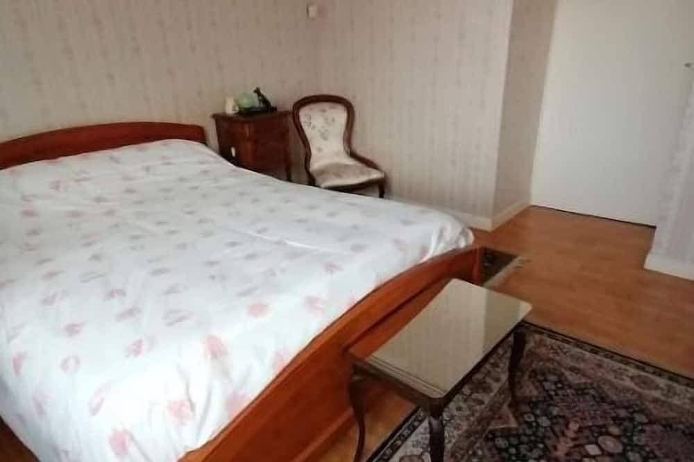 Foto 3 von 26: Maison Spacieuse Simple Et Confortable