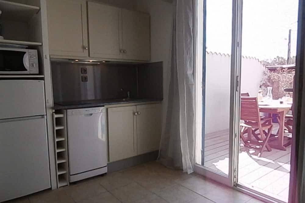 Foto 10 von 27: Schönes Studio, Ferienhaus direkt am Wasser auf der Halbinsel Hyeres - Giens