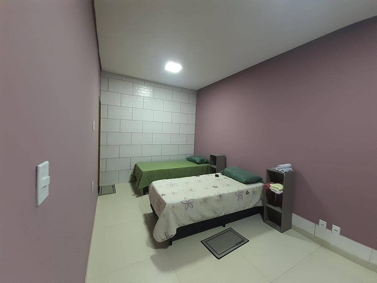 Foto 6 von 6: Quadruple Room