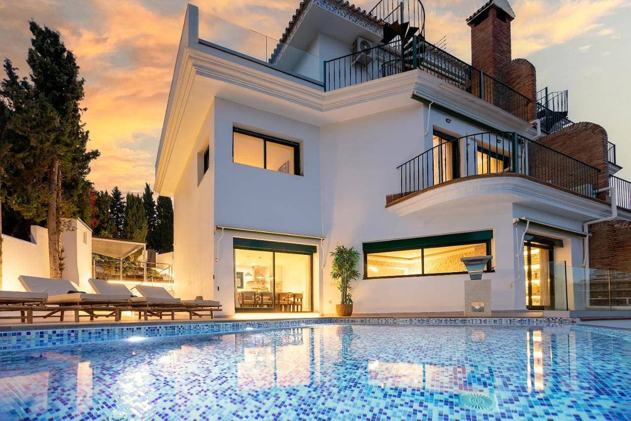 Luxury villa with sea views - heated pool - Jacuzzi 1