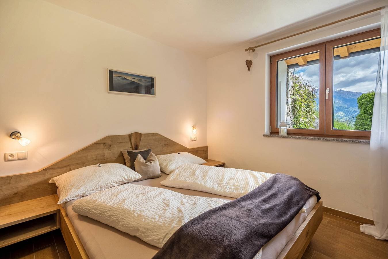 Foto 6 von 15: Ferienwohnung " Pfandlerhof Rot" mit Bergblick, WLAN, Balkon & Garten