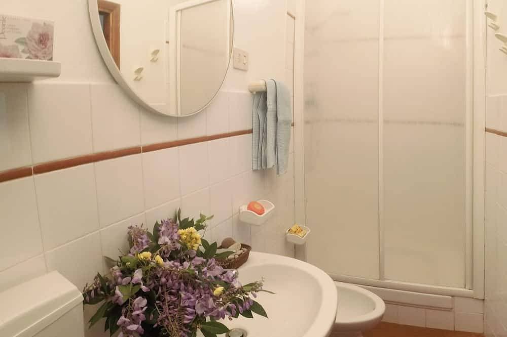 Foto 4 von 23: Ferienwohnung - 3 Räume - 4/5   Personen